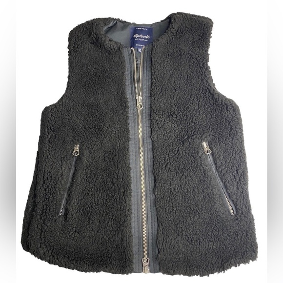 Madewell Jackets & Blazers - MADEWELL SHERPA FAUX FUR ZIPPERED VEST WITH POCKETS SIZE XS